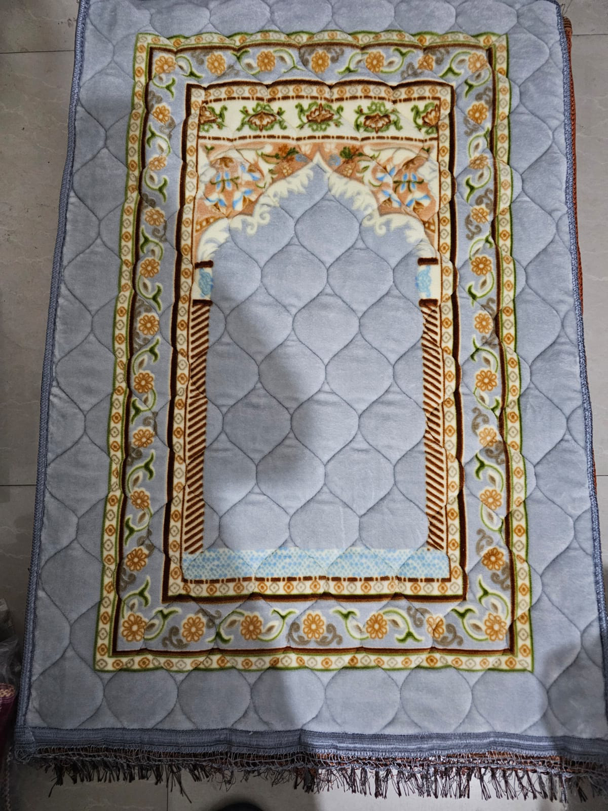 Titanium silver Color Prayer Mat (Turkish) Velvet Super Soft Smart Jaynamaz